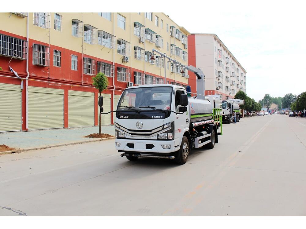 5噸鐵路抑塵車(chē)-國(guó)六5方鐵路抑塵噴淋車(chē)廠家價(jià)格