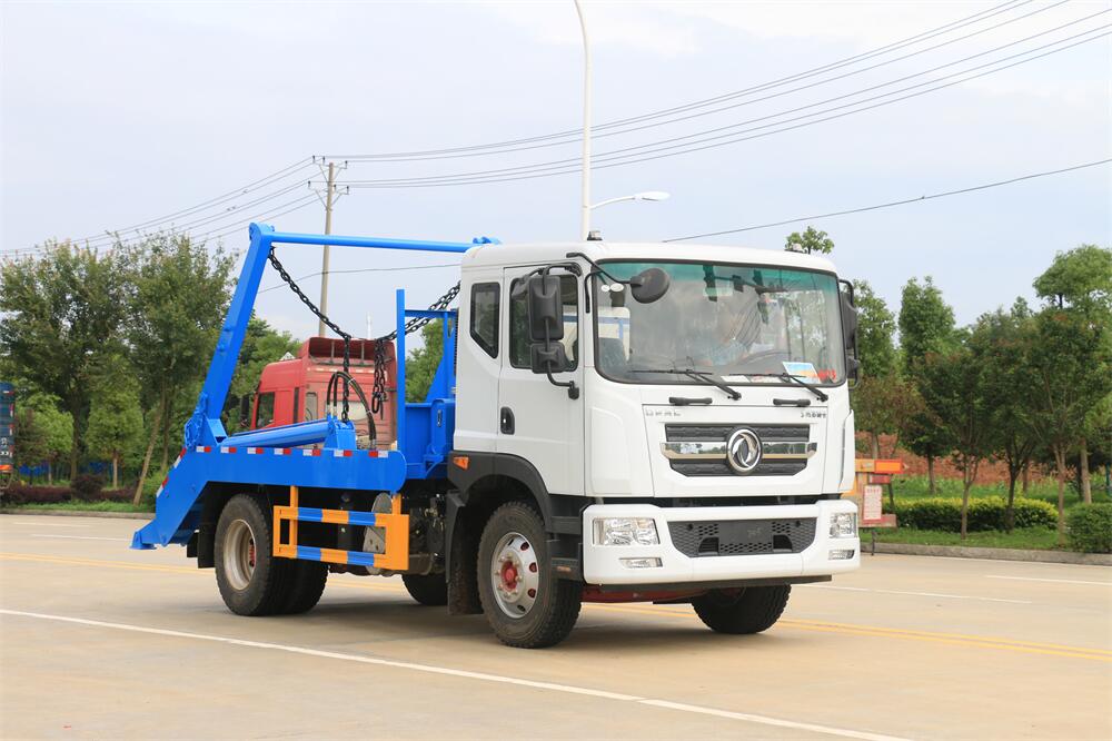 8-10方擺臂垃圾車(chē)-程力東風(fēng)多利卡8-10噸擺臂式垃圾車(chē)廠家