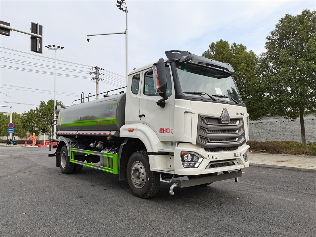 12噸霧炮車-重汽豪沃國六12立方霧炮噴霧車廠家價(jià)格
